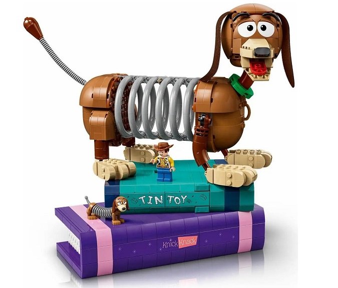 43301 LEGO Disney Подставки для книг в виде собаки Слинки1 43301 LEGO Disney Подставки для книг в виде собаки Слинки